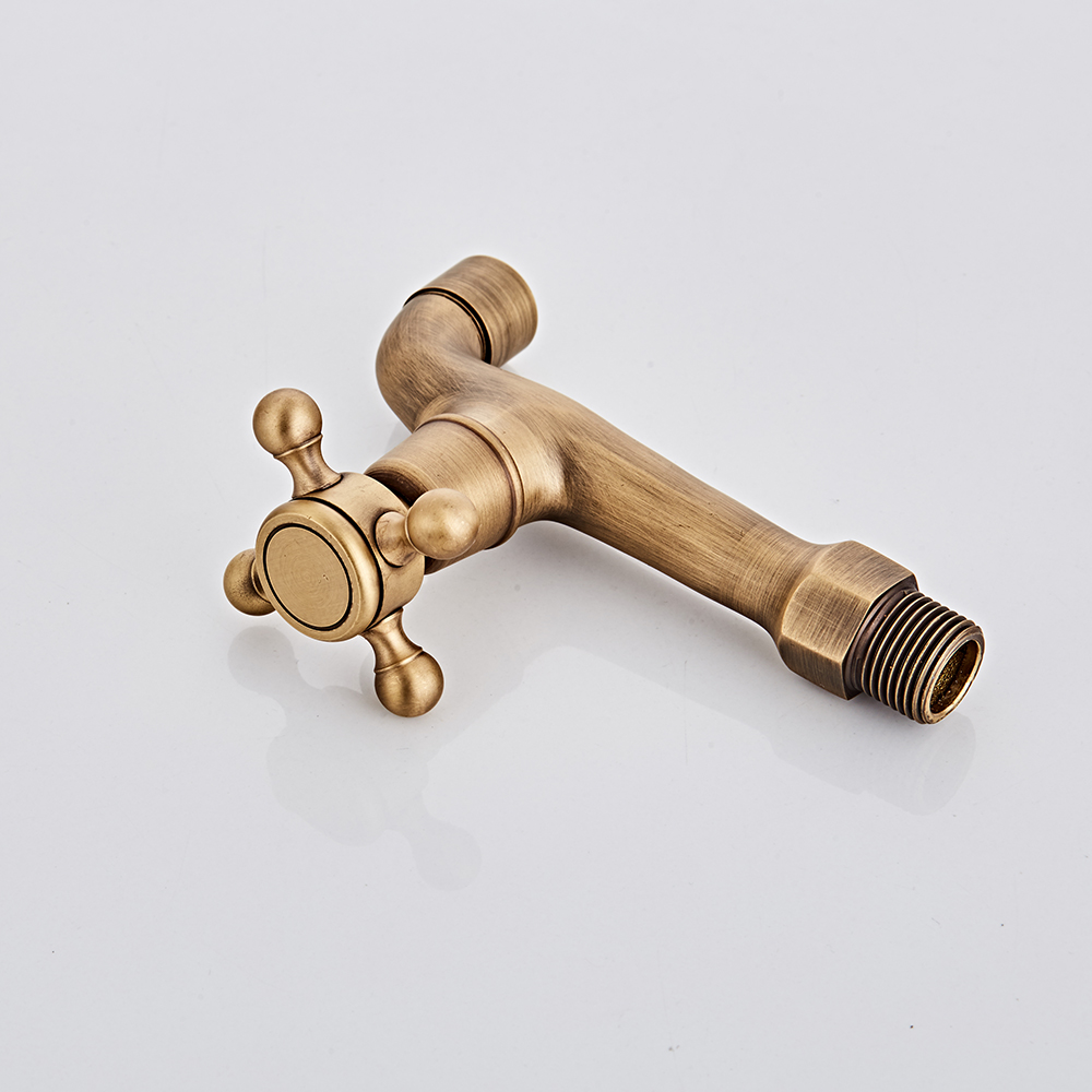 Golden retro style small basin faucet (6)